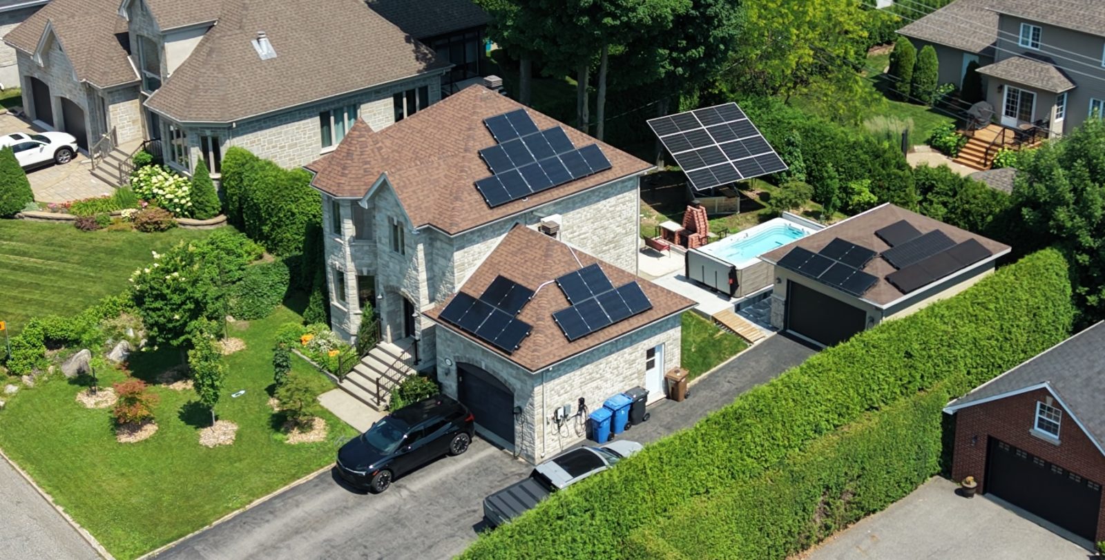 Solar panels with a complete Sigenergy system